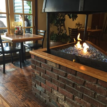 Finn's Fish House - Breakfast by fireside - Seafood Near Me - Seaside, Oregon
