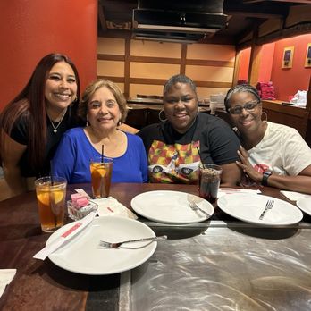 Benihana - Lunch with Friends!!! - Sushi Bars Near Me - Houston, Texas Benihana - Lunch with Friends!!! - Sushi Bars Near Me - Houston, Texas