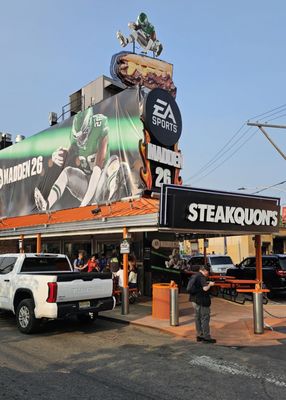 Geno's Steaks by null