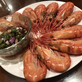 Joyale Seafood Restaurant - Spotted Prawns - Seafood Near Me - Seattle, Washington