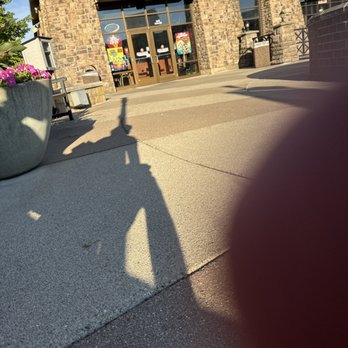 Cold Stone Creamery - Ice Cream & Frozen Yogurt Near Me - Hamilton, Ohio