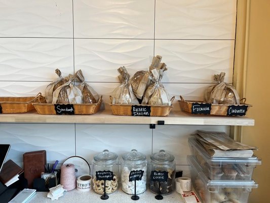 Pietro's Italian Bakery by null
