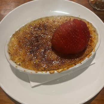 Knickerbocker Bar & Grill - Vanilla Creme Brulee - with a fantastic brûlée - American Near Me - New York, New York Knickerbocker Bar & Grill - Vanilla Creme Brulee - with a fantastic brûlée - American Near Me - New York, New York