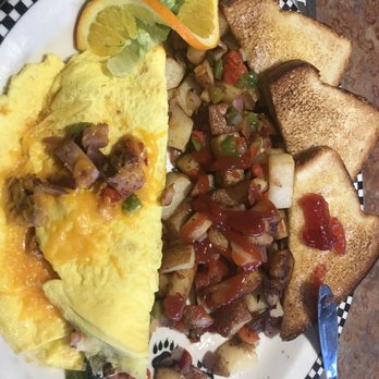Black Bear Diner - Diners Near Me - Colma, California