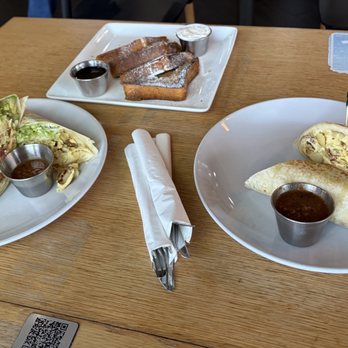Eggspresso - French Toast and Breakfast Burritos - Breakfast & Brunch Near Me - Fullerton, California