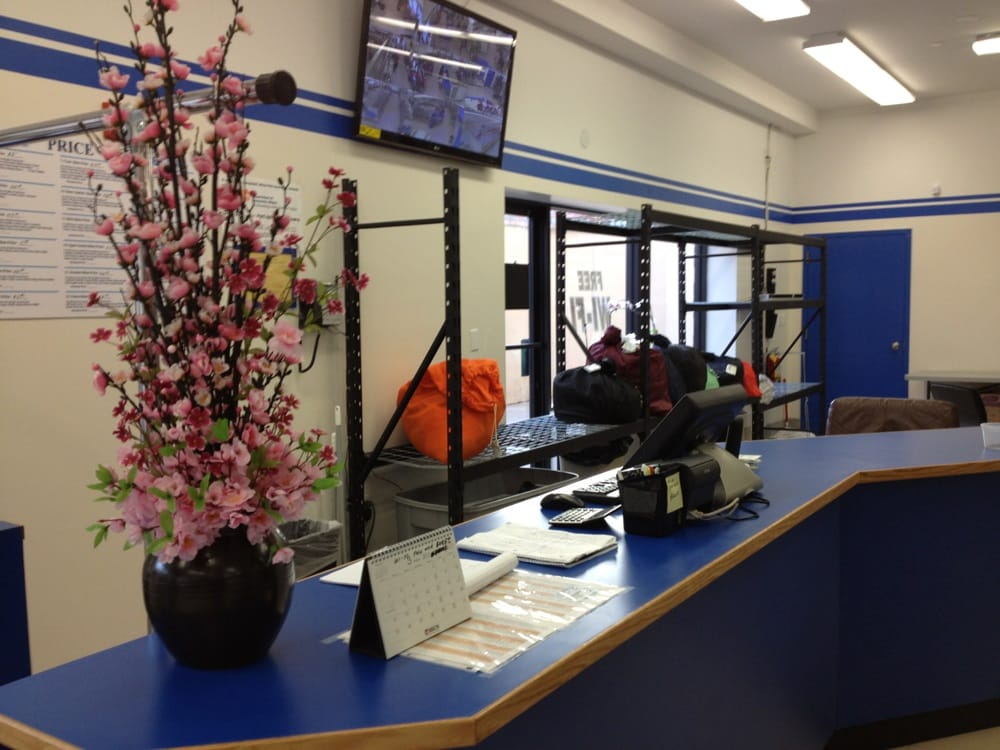 21 PLAZA LAUNDROMAT 10 Reviews 2311 21st Ave, Astoria, NY Yelp