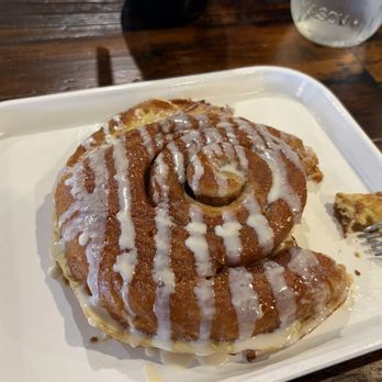 Toasted Rooster Cafe - Cinnamon Roll French toast - Breakfast & Brunch Near Me - Orangevale, California Toasted Rooster Cafe - Cinnamon Roll French toast - Breakfast & Brunch Near Me - Orangevale, California