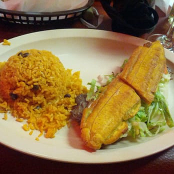 Papa's Cache Sabroso - Latin American Near Me - Chicago, Illinois