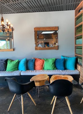 Cantine Winepub by null