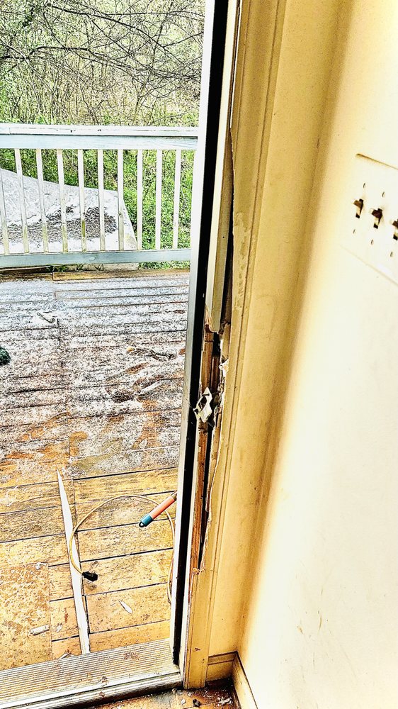 Slide of Krafted Konstruction