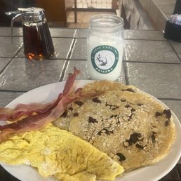 Pancake breakfast (kaibab style) with milk Pancake breakfast (kaibab style) with milk