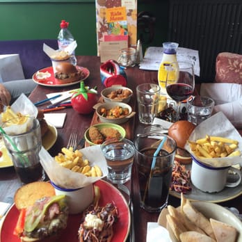 Curio Lounge - lunch is served - Bars Near Me - Stroud, GLS