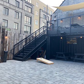 Wayward Bar & Kitchen - Patio - Bars Near Me - Baltimore, Maryland