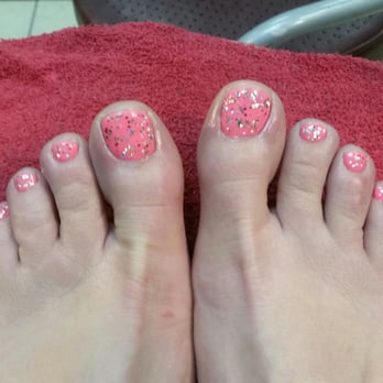 Beauty Nail Salon - Pretty pink & glitter toes! - Nail Salons Near Me - Henderson, Nevada