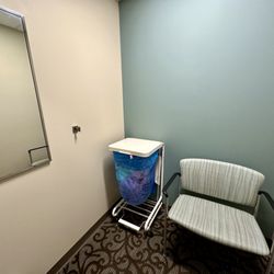 UPMC Magee-Womens Specialty Services - Room for changing clothes