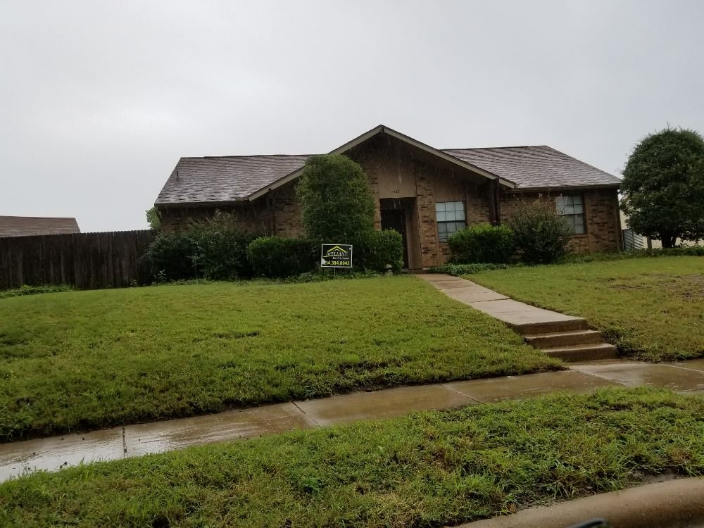 Slide of Appliant Roof and Home