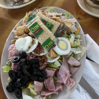J Gilligan's Bar & Grill - Chef Salad - Sports Bars Near Me - Arlington, Texas J Gilligan's Bar & Grill - Chef Salad - Sports Bars Near Me - Arlington, Texas