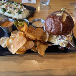 Pulled Pork Sandwich Pulled Pork Sandwich
