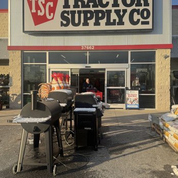 Tractor Supply - Pet Stores Near Me - Charlotte Hall, Maryland Tractor Supply - Pet Stores Near Me - Charlotte Hall, Maryland