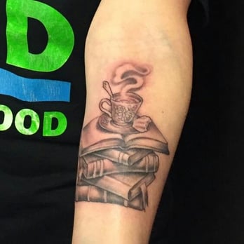 Hidden Hand Tattoo - Tattoo Near Me - Seattle, Washington