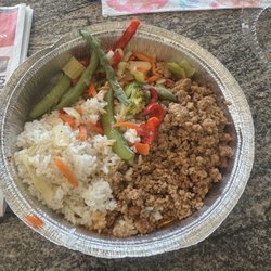 Vicario's Market Gourmet - Seasoned Pork, jasmine rice, mixed vegetables