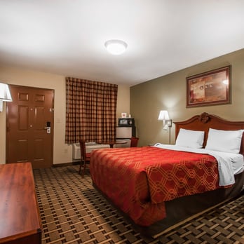 Econo Lodge - Queen Bed Room - Hotels Near Me - Jasper, Alabama Econo Lodge - Queen Bed Room - Hotels Near Me - Jasper, Alabama
