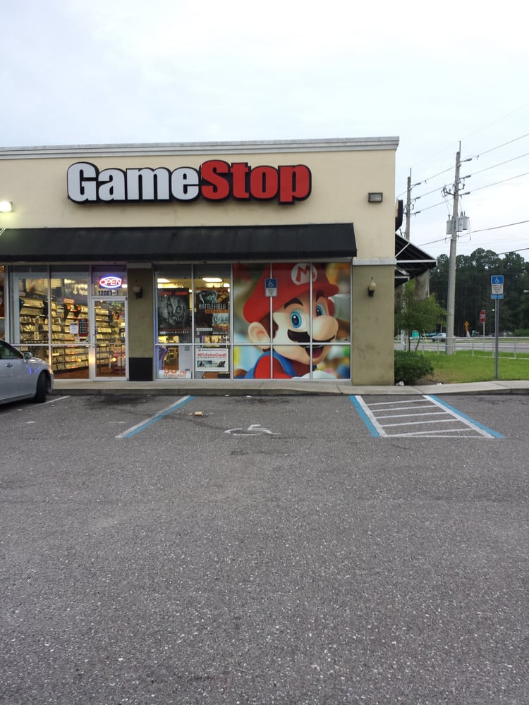 Gamestop Logo