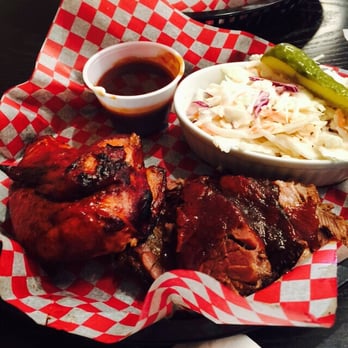 Pig Out BBQ - Bbq chicken and brisket - Barbeque Near Me - Toronto, Ontario Pig Out BBQ - Bbq chicken and brisket - Barbeque Near Me - Toronto, Ontario