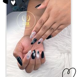 Lux Nail Studio