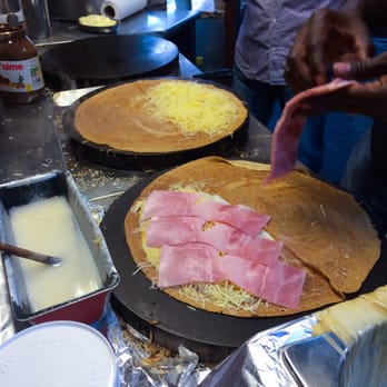 Royal Crêpe - Jambon, fromage, et oeuf (ham, cheese, egg) crepe - Creperies Near Me - Paris, 75