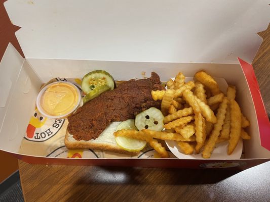 Dave's Hot Chicken by null