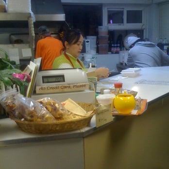 Pi's Thai Cuisine - Thai Near Me - Hazel Park, Michigan
