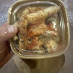 This is the way they boxed 2 pieces of pizza This is the way they boxed 2 pieces of pizza