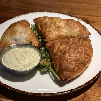 VASO - Empanadas - Cocktail Bars Near Me - Dublin, Ohio