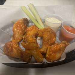 Office Bar - Hot glaric wings