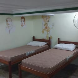 Art Hostel Rio - Reparem na altura do teto!