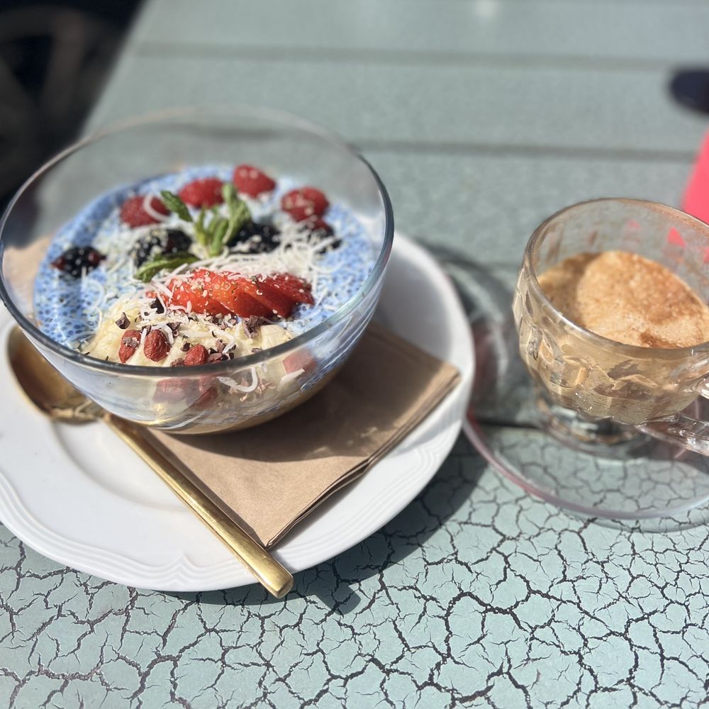 Armonía Kitchen - Recharge Bowl - Breakfast & Brunch Near Me - San Diego, California Armonía Kitchen - Recharge Bowl - Breakfast & Brunch Near Me - San Diego, California