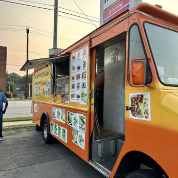Al-Falah Kabab & Gyro - the food truck - Halal Near Me - High Point, North Carolina Al-Falah Kabab & Gyro - the food truck - Halal Near Me - High Point, North Carolina