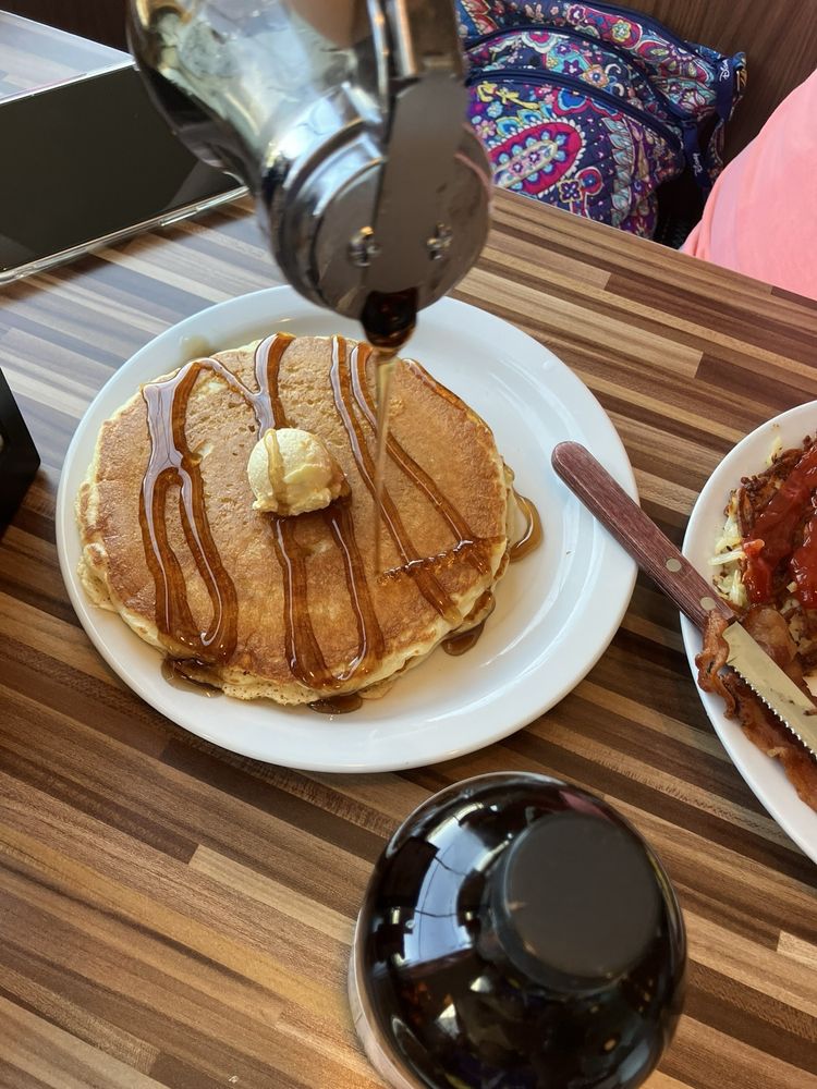 NORMS Restaurant