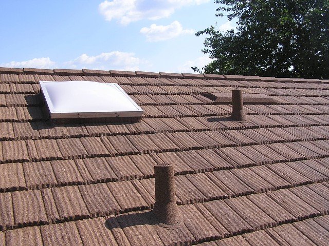 Slide of Orr Roofing