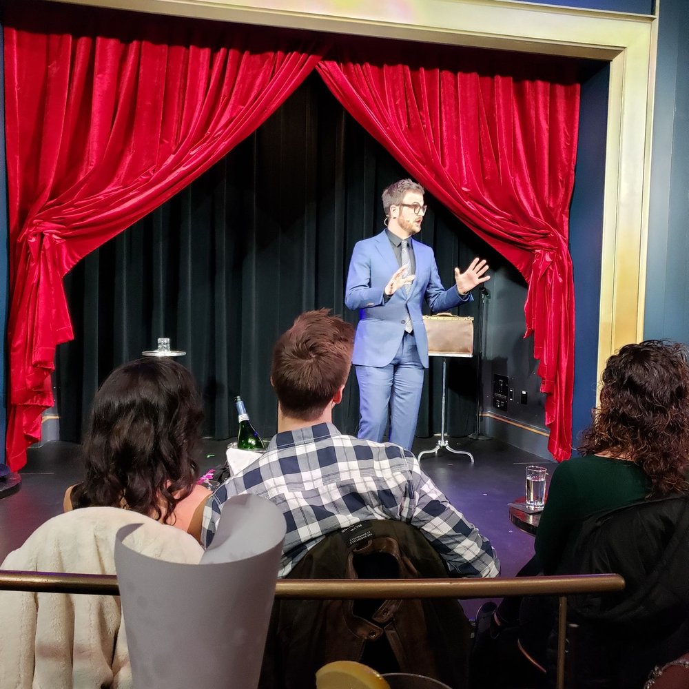 Chicago Magic Lounge - Cabaret-style theatre magic - Magicians Near Me - Chicago, Illinois Chicago Magic Lounge - Cabaret-style theatre magic - Magicians Near Me - Chicago, Illinois