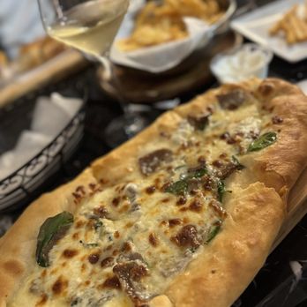 Cuisine 76 and Bar - Mediterranean Near Me - Jacksonville, Florida