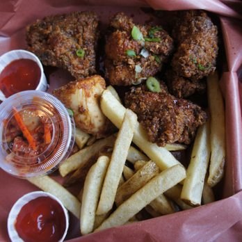 Seoul Fried Chicken - Garlic soy ($11.00 for 5 piece chicken set) - Korean Near Me - Edmonton, Alberta Seoul Fried Chicken - Garlic soy ($11.00 for 5 piece chicken set) - Korean Near Me - Edmonton, Alberta