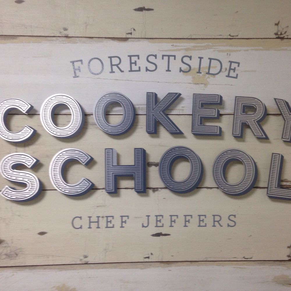 Forestside Shopping Centre - Shopping Centers Near Me - Belfast, BFS