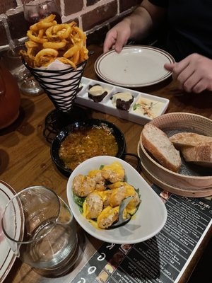 Mompou Tapas Bar & Restaurant by null