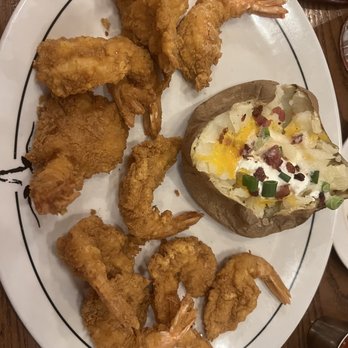 Saltgrass Steak House - Fried Shrimp - Steakhouses Near Me - Lubbock, Texas