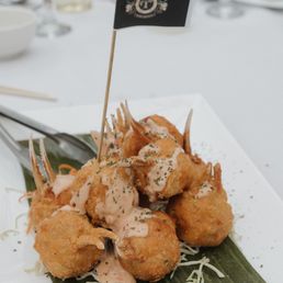 fried crab claws with minced shrimp