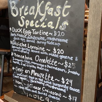 Farmhouse Cafe - Breakfast Specials - Breakfast & Brunch Near Me - Honolulu, Hawaii Farmhouse Cafe - Breakfast Specials - Breakfast & Brunch Near Me - Honolulu, Hawaii