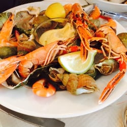 Le 142 - Un plateau de fruits de mer vraiment frais et à prix très abordable !