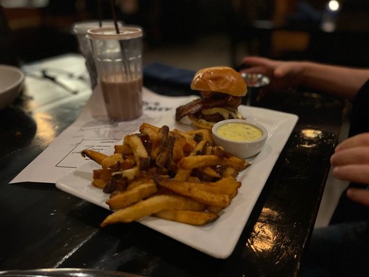 LJ's Bistro & Bar by null